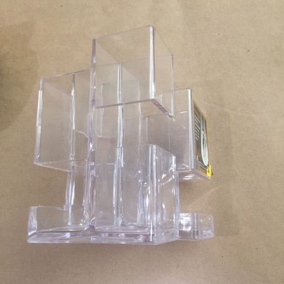 Clear Cosmetics makeup brushes holder organizer - Picture 4 of 10